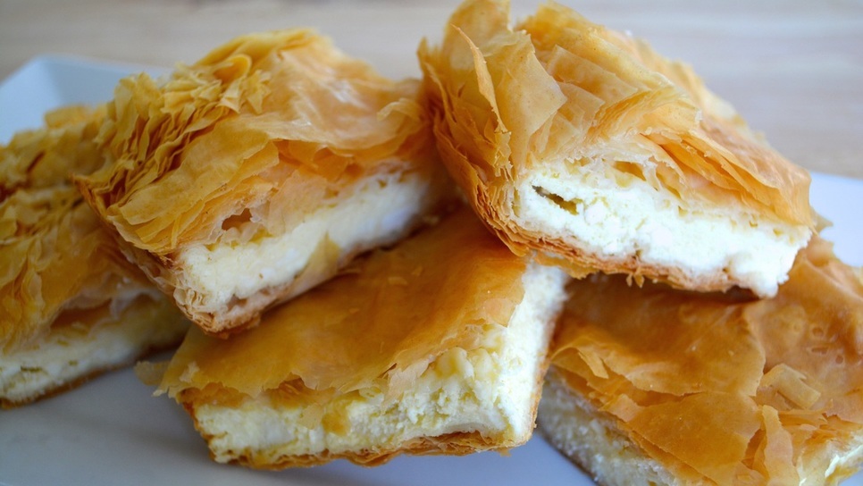 Recette avec feta grecque : Chaussons au fromage feta ou Tiropita ...